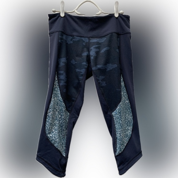 LULULEMON Navy cropped leggings - Picture 1 of 10